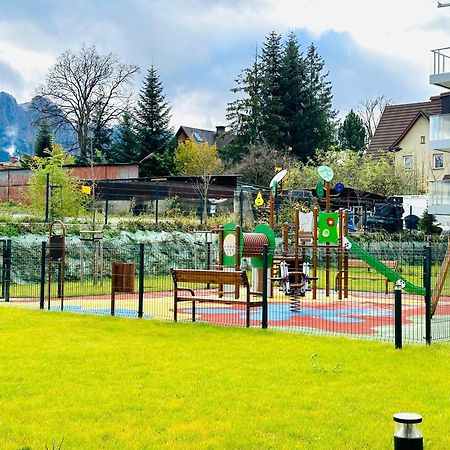 Mountain Shine - Apartment, Spa And Parking ザコパネ エクステリア 写真